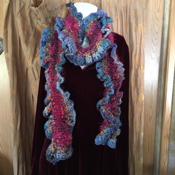 Vintage Accessories - VINTAGE BOHO KNIT SCARF